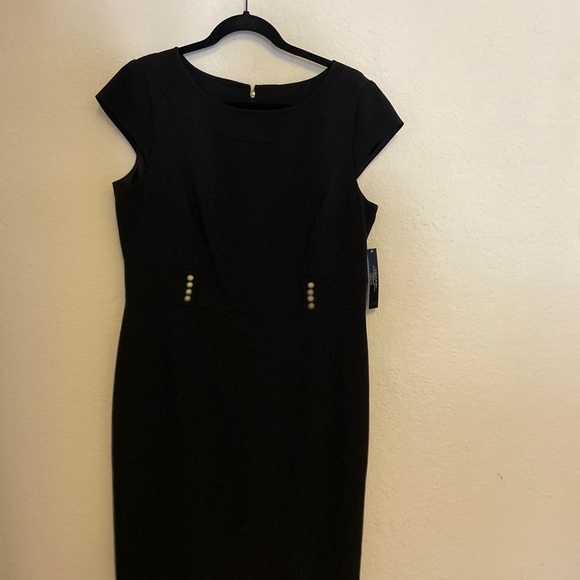 Tahari Black business casual dress size 14 new - Picture 1 of 5